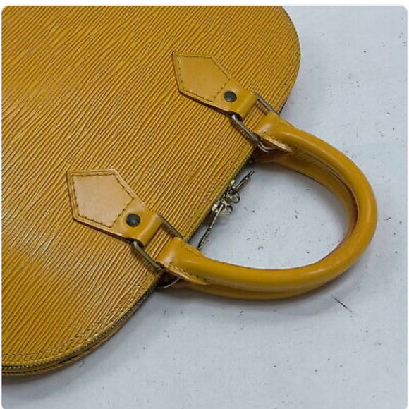 Authentic Louis Vuitton Epi Alma PM Hand Bag Tassili Yellow đź’ť - Picture 6 of 8